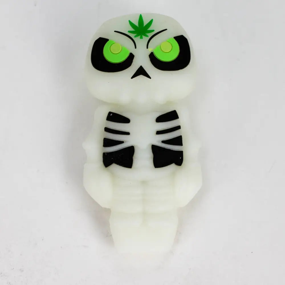 3.5" Skull Silicone hand Pipe with glow [H288G]_0