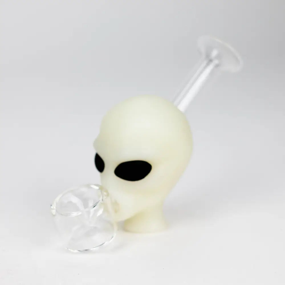 4" Alien hand pipe glow in the dark [H279G]_0