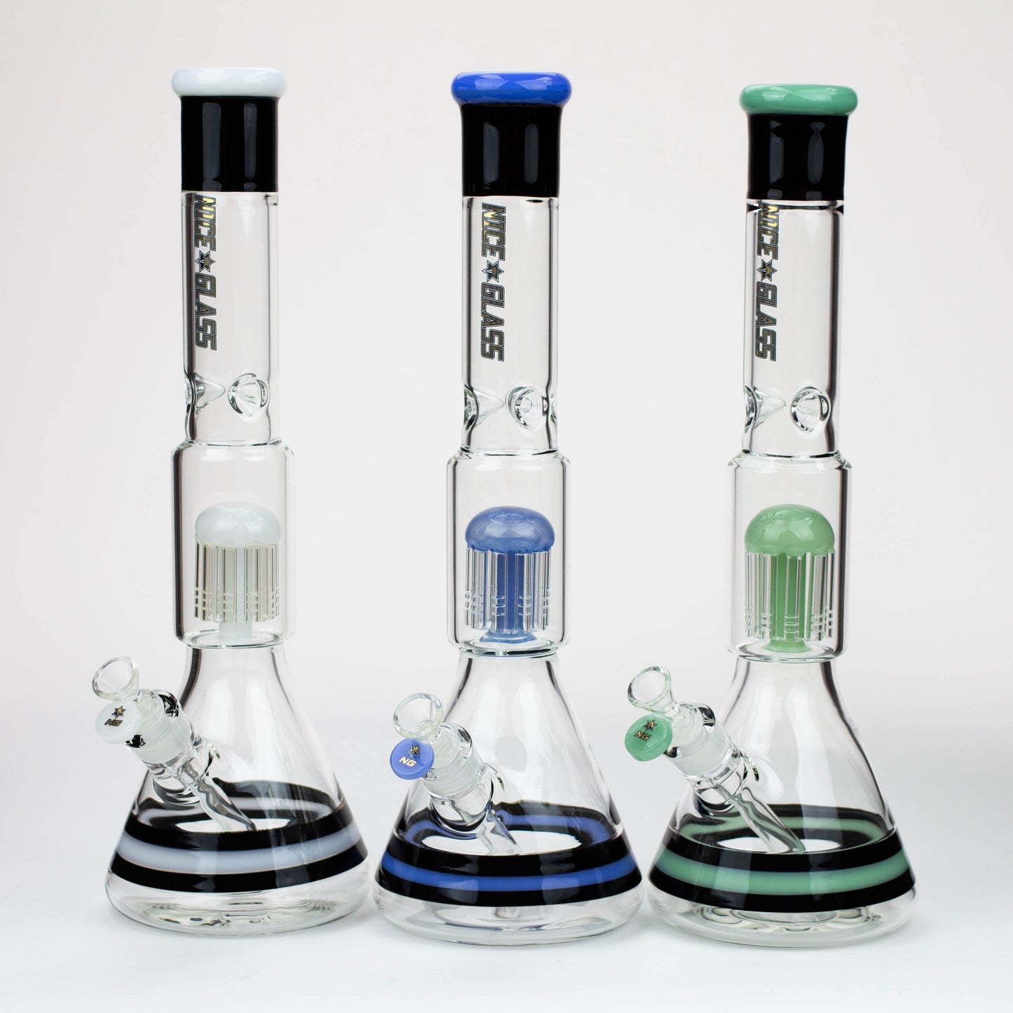 
This classic piece with added aeration is the perfect piece when you want to step it up a notch. The large tree percolator in the middle has 10 slitted arms for a sNG- 17 inch 10-Arm Tree Beaker  [S395]Bongsempire420